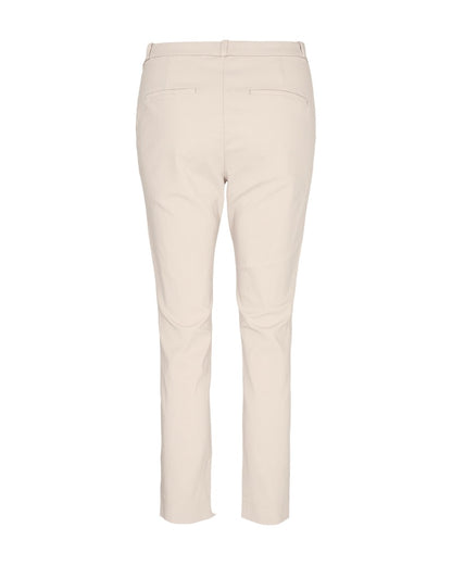 bagpå beige bukser med ankellange bukseben med lille slids. Freequent Moonbeam FQSOLVEJ-ANKLE-PA