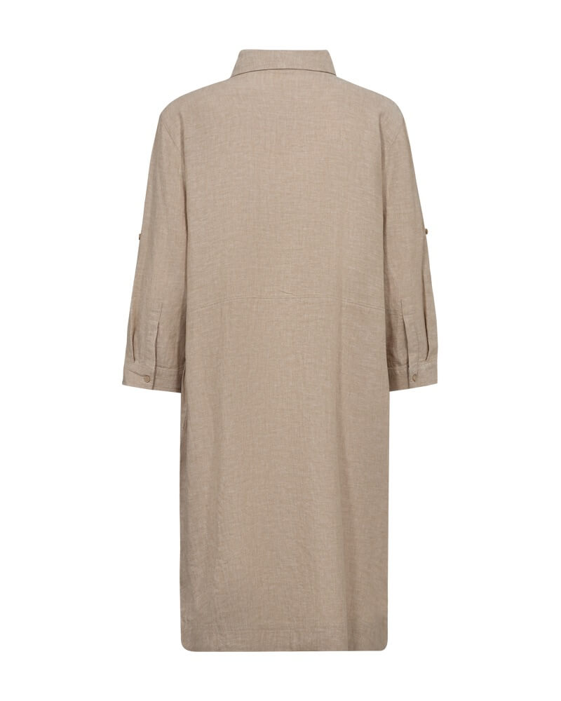 ryggen af beige kjole i hør Freequent FQLALUNA-DRESS Sand melange