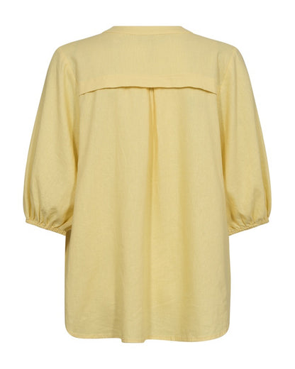læg på ryggen af gul bluse med halvlange ærmer Freequent FQLAVA-BLOUSE Popcorn