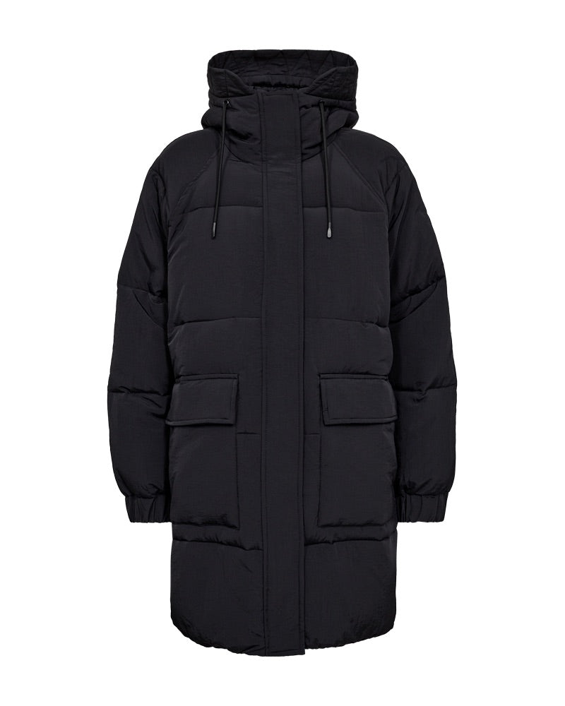 sort vinterjakke med hætte med snøre og skjult lynlåslukning. Freequent FQMELLOW-JACKET Black