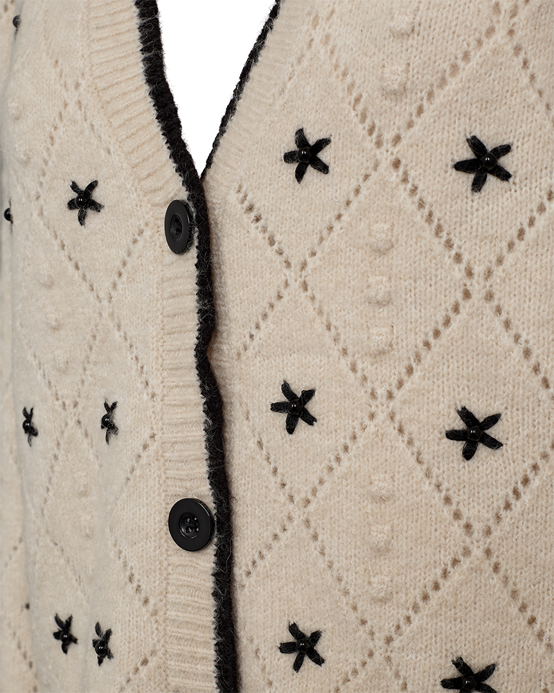 Freequent Moonbeam w. Black CARDIGAN | FQSTOKKE-CARDIGAN