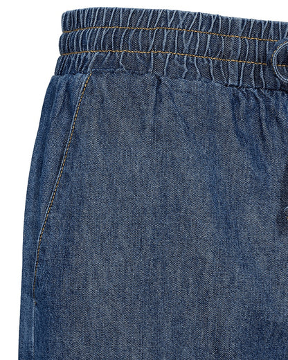 closeup af lomme på denimbukser med brede bukseben og snøre i taljen. Freequent FQLISEA-PANTS Medium Blue Denim