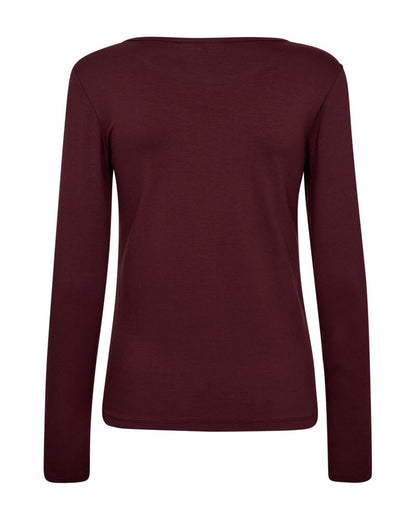 ryggen af lanærmet bordeaux rød bluse med rund hals. Freequent FQLIANA-TEE Port Royale