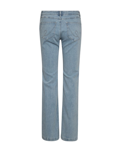 bagpå blå jeans i en lys denim vask med 5 lommer og broderi på baglommerne. Freequent FQHARLOW-JEANS Light Blue Denim