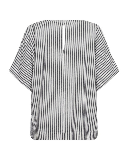 ryggen af blå stribet t-shirt med korte ærmer Freequent Star Off-white w Navy Blazer FQLAVISCO-BLOUSE