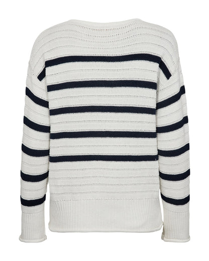 ryggen af stribet strik i hvid/blå med brede ribkanter og snøre ved halsudskæringen. Freequent Star Off-white Navy Blazer FQSAIL-PULLOVER