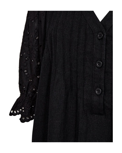 flæseærmer på sort kjole i hør med søde ærmer. Freequent FQLALUNA-DRESS Black