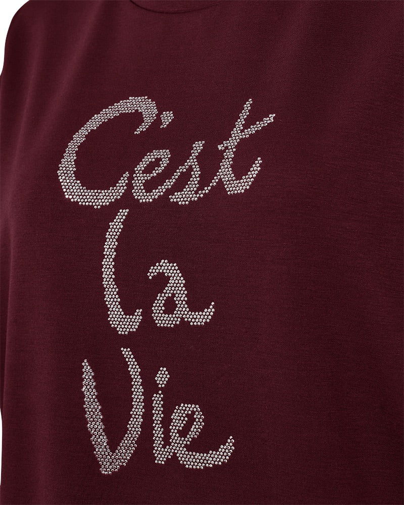 tekst på brystet af bordeaux rød t-shirt med korte ærmer. Freequent FQMALAK-TEE Port Royale