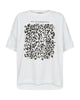 hvid t-shirt med leo print foran. Freequent FQCAROL-TEE Star Off-white w. Black