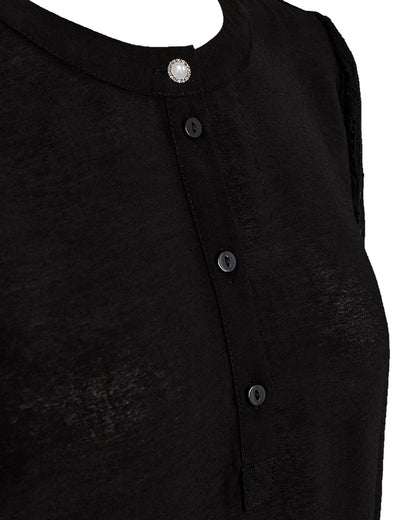 closeup af knapper på løs sort kjole med 3/4 blondeærmer. Freequent FQABY-DRESS Black