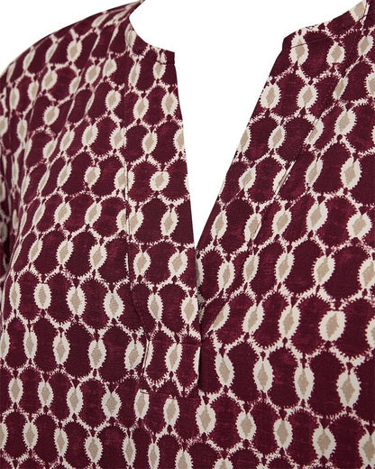 v-hals på mønstret bluse Freequent FQADNEY-BLOUSE Port Royale w. Moonbeam