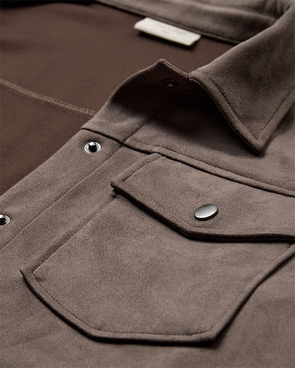 knaplukning på brun jakke med brystlommer. Freequent FQDUWA-JACKET Morel