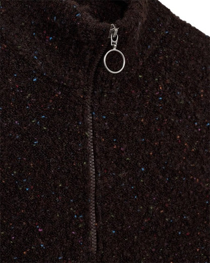 lynlås på brun strik vest med høj krave og lynlås. Freequent FQGRSNEMES-WAISTCOAT Coffee Bean Melange