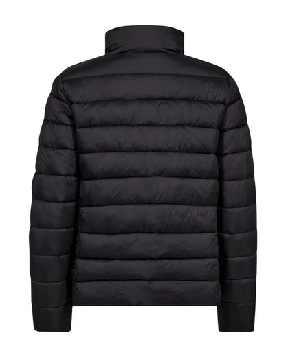 ryggen af kort quiltet jakke i sort Freequent FQPENNY-JACKET Black