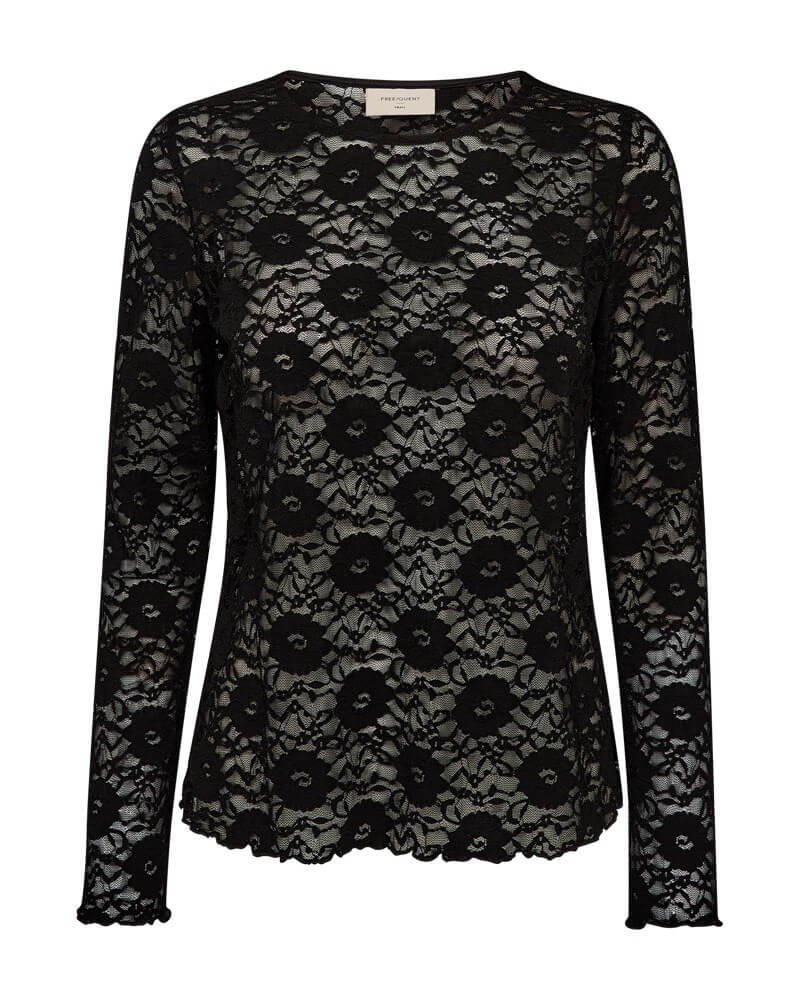 sort blondebluse med blomstermønster. Freequent FQLENNON-BLOUSE Black