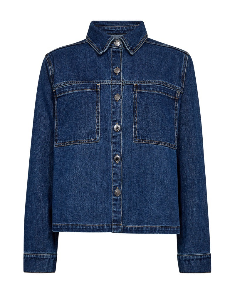 blå denimjakke med 2 brystlommer og knaplukning. Freequent FQRINNA-JACKET denim