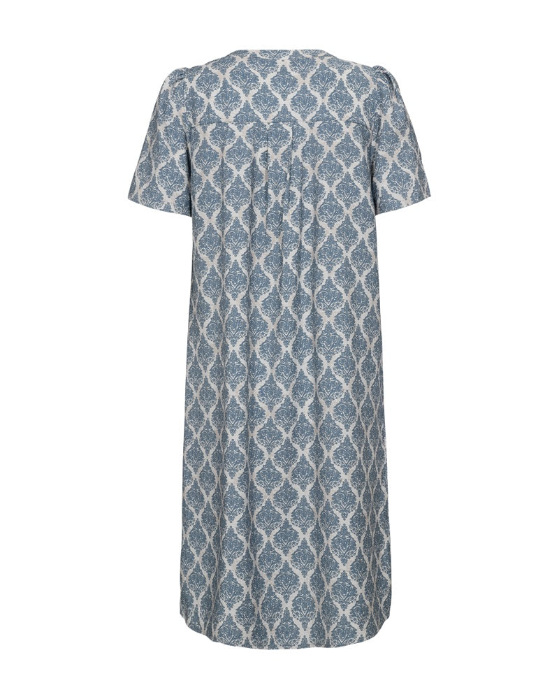 læg på ryggen af kortærmet mønstret blå kjole Freequent FQABY-DRESS Star Off-white China Blue