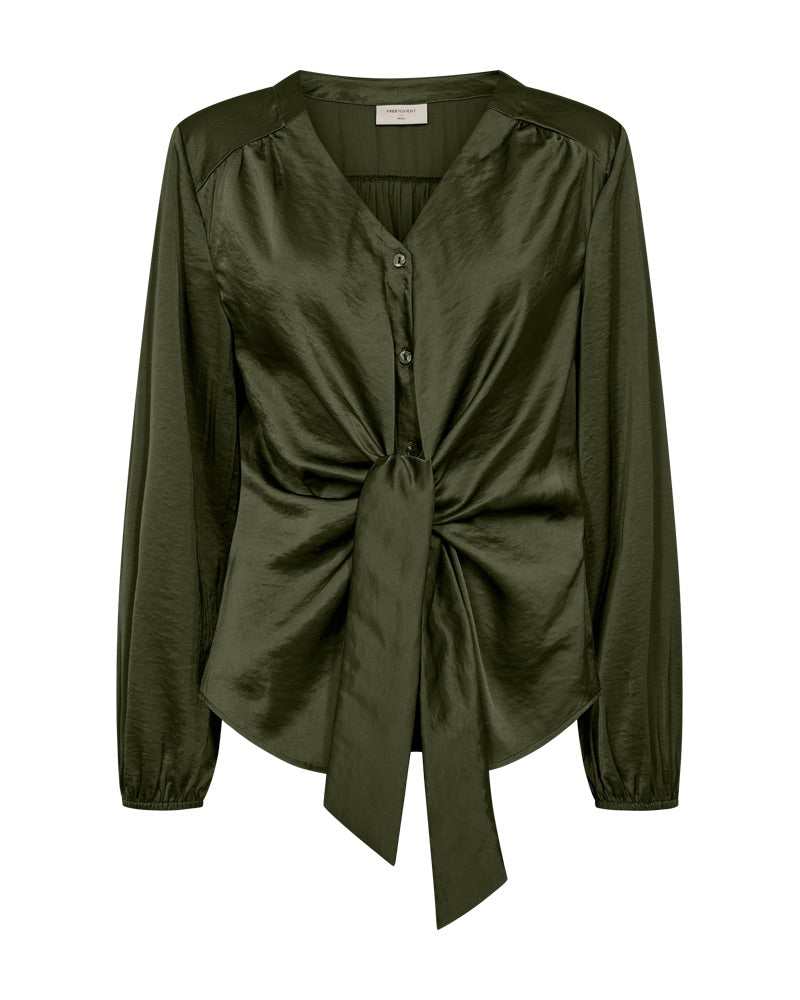 grøn bluse med knapper og bindebånd i taljen. Freequent FQDOVE-BLOUSE Kombu Green