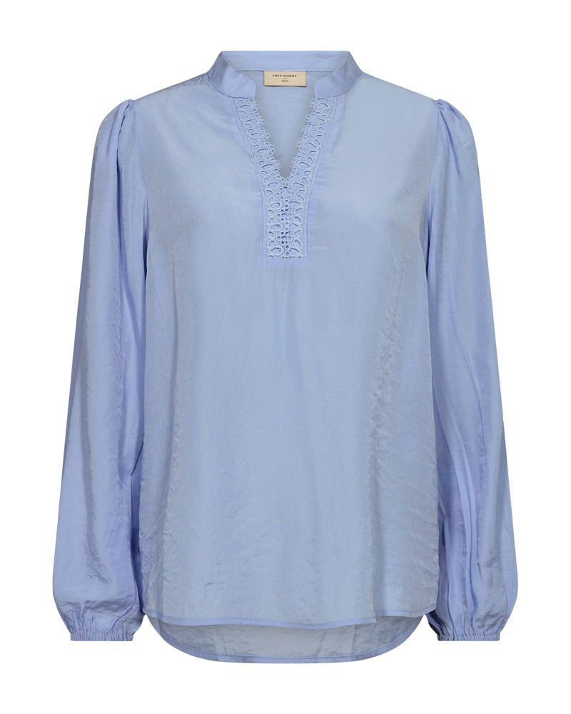 blå bluse Freequent FQTESSY-BLOUSE Chambray Blue