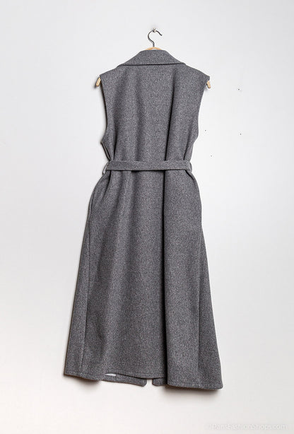 MIND by lene lang grå vest