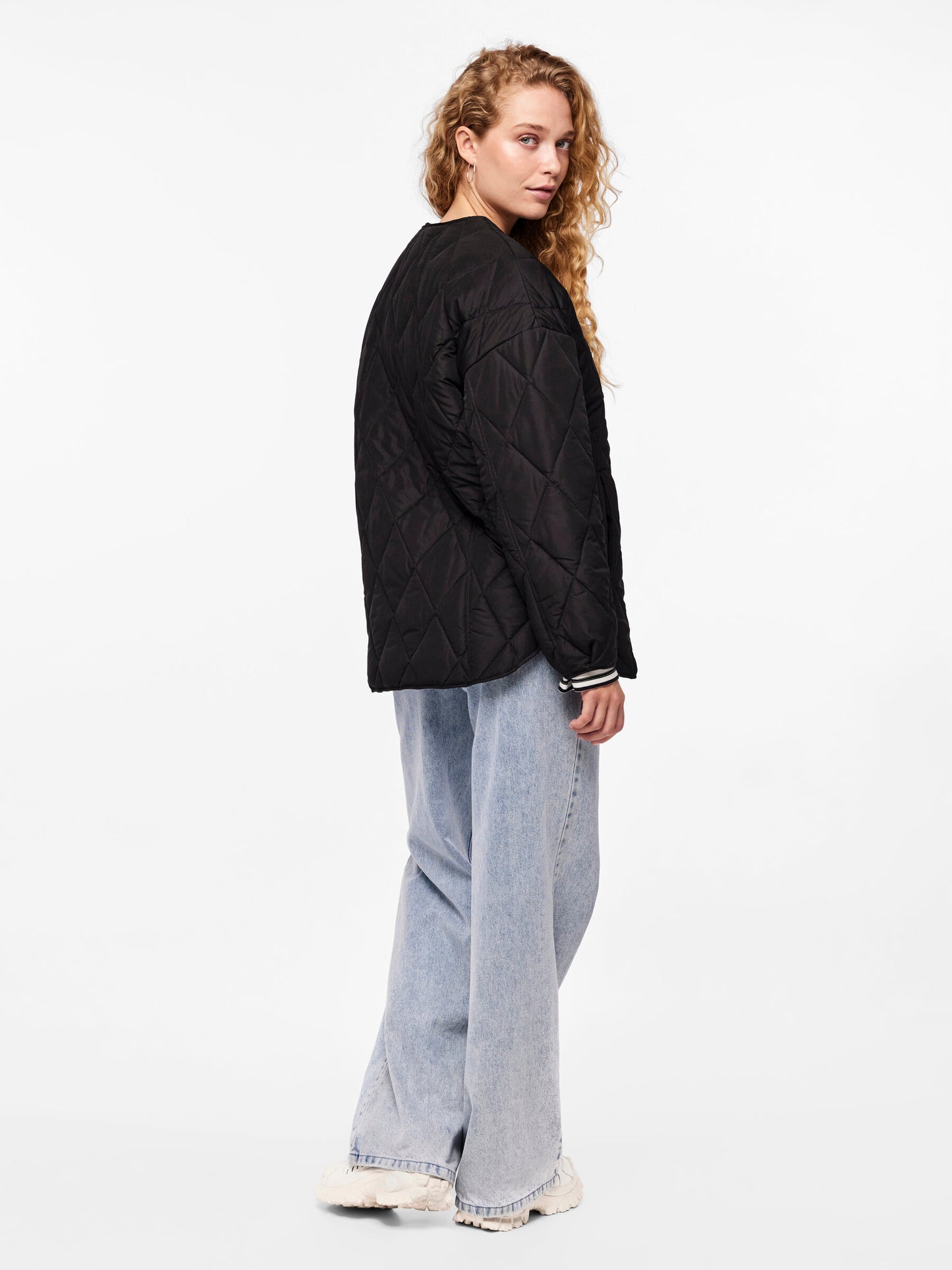 PIECES Black Quilted Jacket PCSTELLA QUILTED JACKET NOOS BC